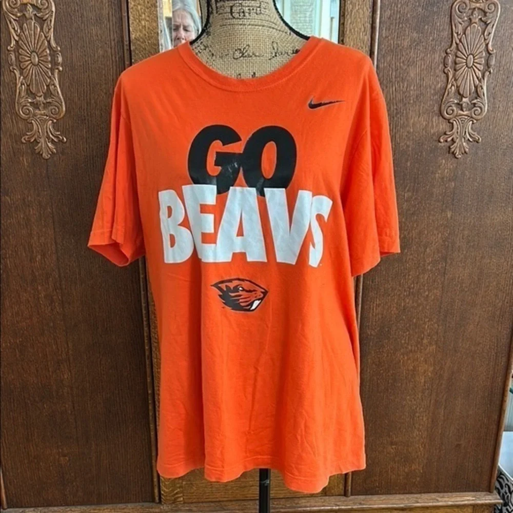 Nike Men's Orange 'Go Beavs' T-Shirt